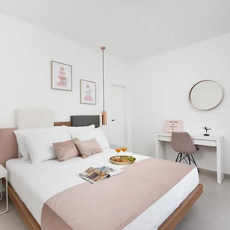 Βίλα Pjaula Ζαντάρ